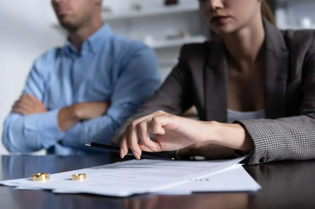 Atabay Hukuk Bürosu - Boşanmada Mal Paylaşımı Nedir Mal Paylaşımı Nasıl Yapılır